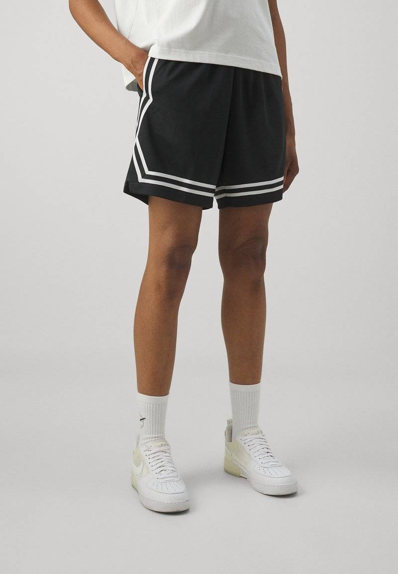 Nike Performance Nike Performance CROSSOVER SHORT - Sports shorts - black black white Bis zu 65% Rabatt