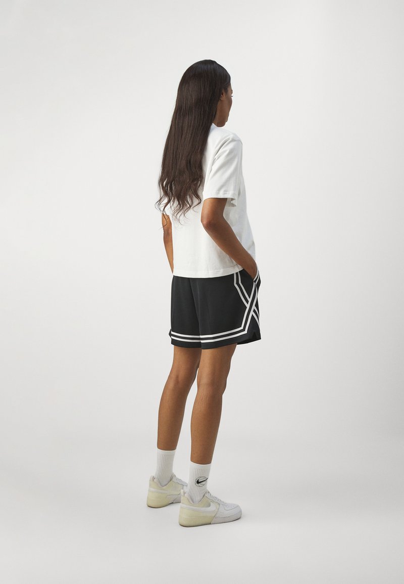 Nike Performance Nike Performance CROSSOVER SHORT - Sports shorts - black black white Bis zu 65% Rabatt