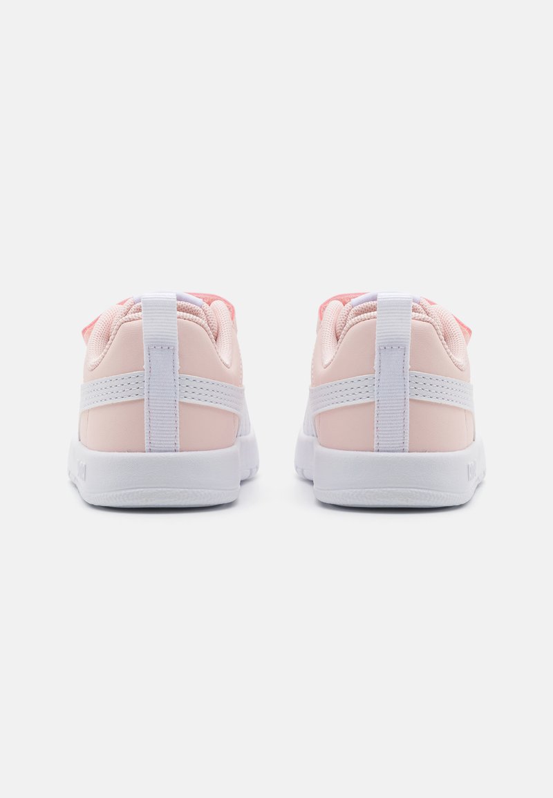 Puma Puma COURTFLEX V3 UNISEX - Walking trainers Nur für heute
