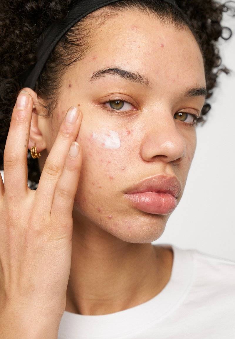 BABOR BABOR GENTLE PEELING CREAM - Facial scrub & peel Online