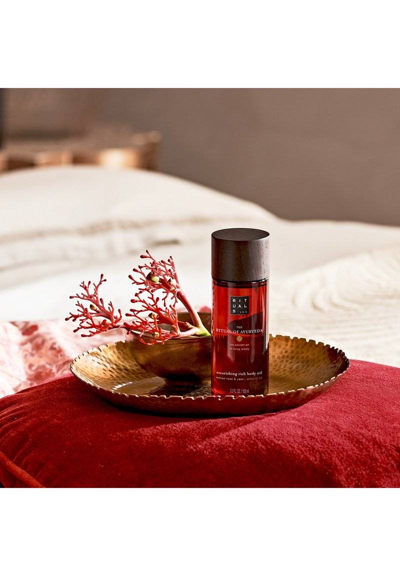 Rituals Rituals RICH BODY OIL THE RITUAL OF AYURVEDA - SWEET & NUTTY - SWEET ALMOND & INDIAN ROSE - Body oil Fabrik Onlineshop