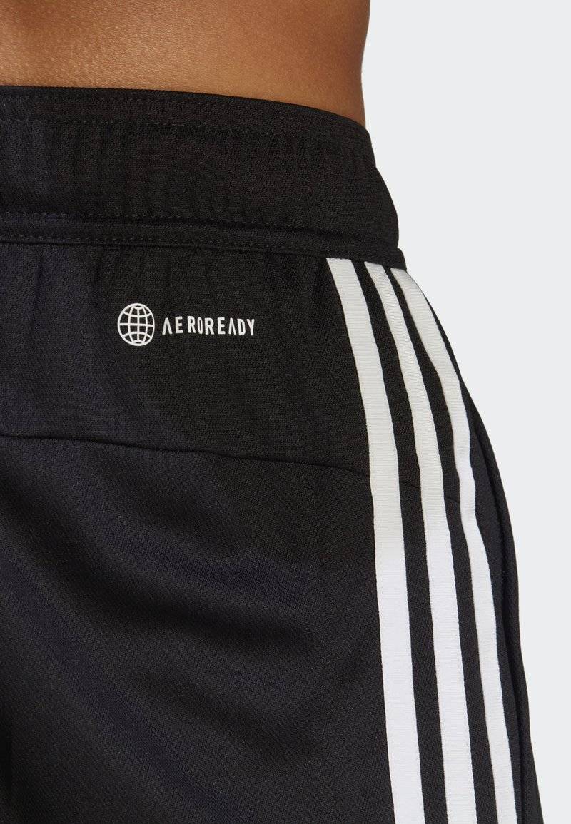 adidas Performance adidas Performance ESSENTIALS PIQUÉ 3-STRIPES - Sports shorts Top Angebot