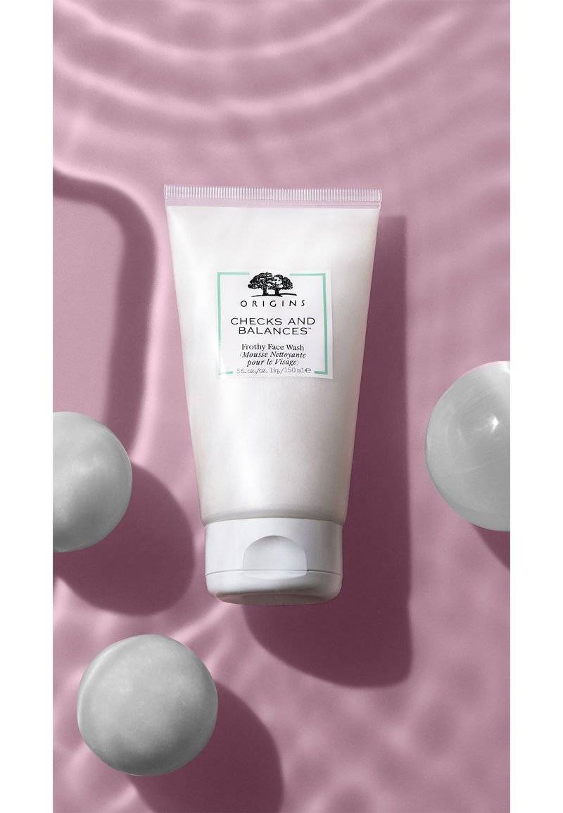 Origins Origins CHECKS AND BALANCES™ FROTHY FACE WASH - Cleanser 50% Rabatt für begrenzte Zeit