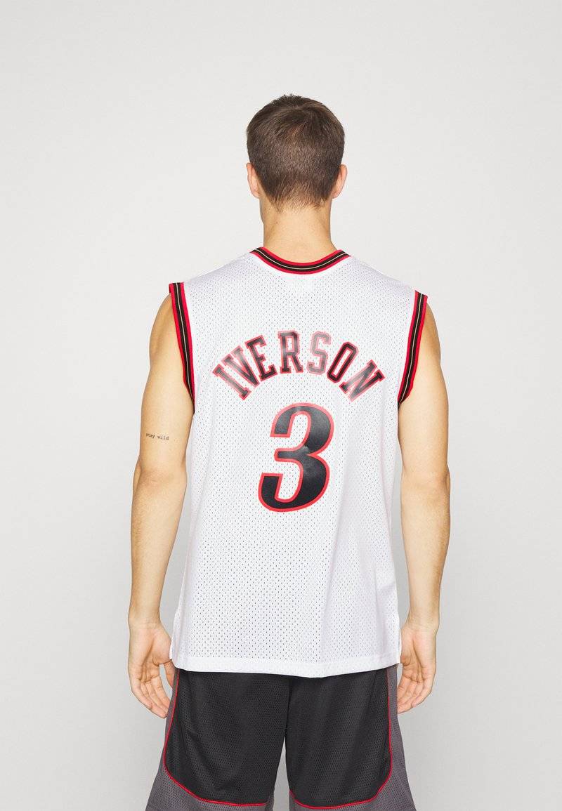 Mitchell & Ness Mitchell & Ness NBA ALLEN IVERSON PHILADELPHIA 76ERS SWINGMAN HOME - Club wear - white Heißer Verkauf