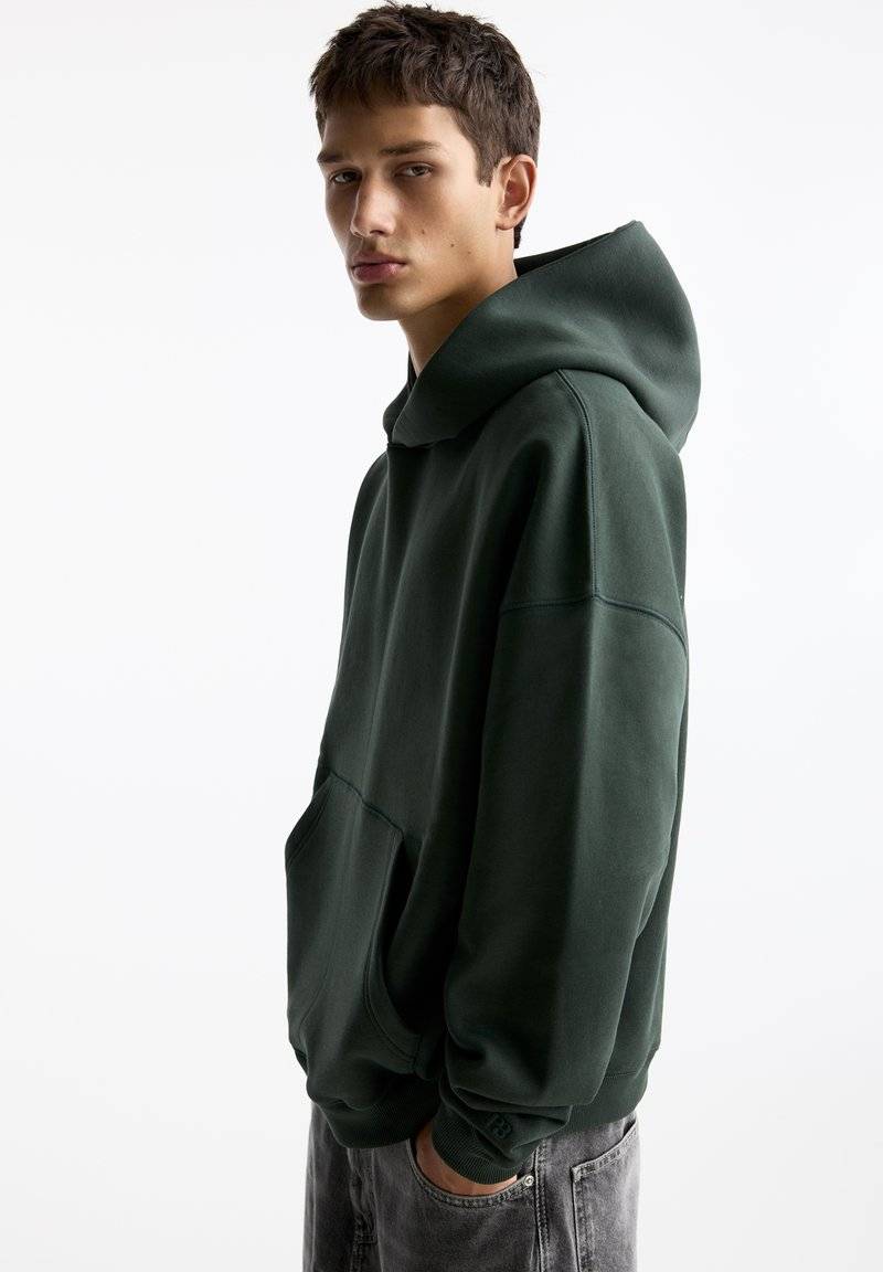 PULL&BEAR PULL&BEAR BOXY - Hoodie - dark green Riesige Ersparnisse