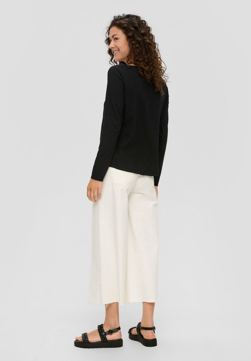 s.Oliver s.Oliver MIT U-BOOT-AUSSCHNITT - Long sleeved top - schwarz Super Sparpreis