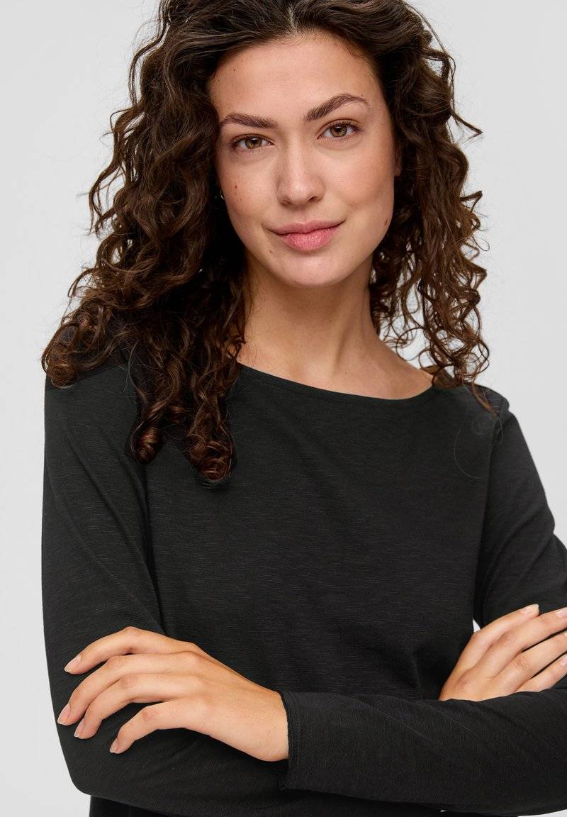 s.Oliver s.Oliver MIT U-BOOT-AUSSCHNITT - Long sleeved top - schwarz Super Sparpreis