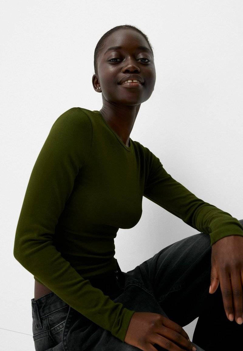 Bershka Bershka LONG SLEEVE - Long sleeved top - green Bis zu 50% Rabatt