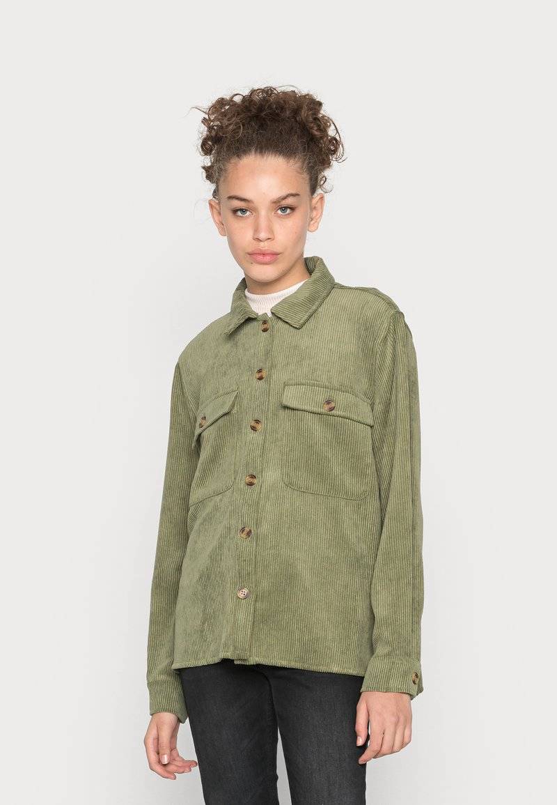 Pieces Pieces PCEFFI - Button-down blouse - olivine Sonderangebot der Fabrik