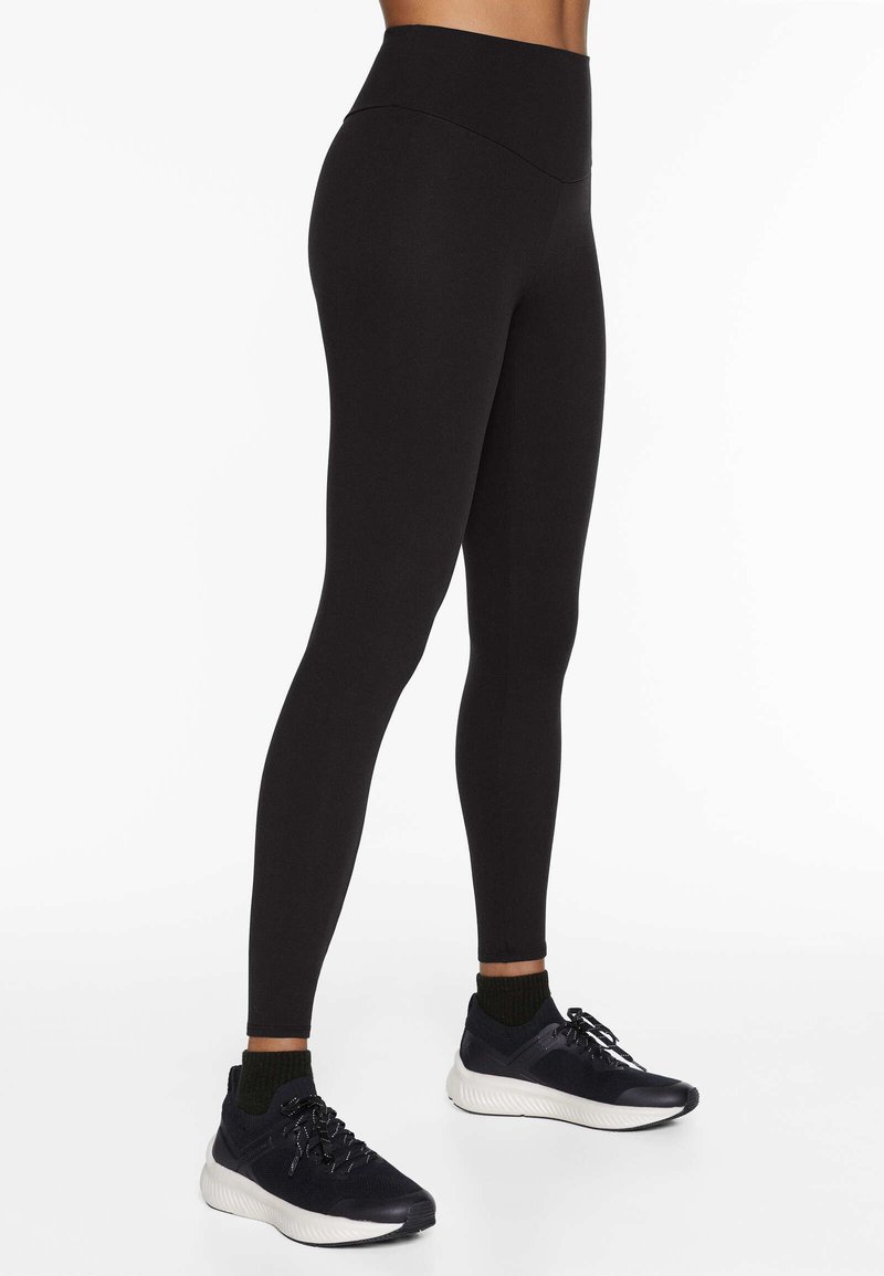 OYSHO OYSHO COMFORTLUX HIGH-RISE  - Leggings - Trousers - black 50% Rabatt mit kostenlosem Versand