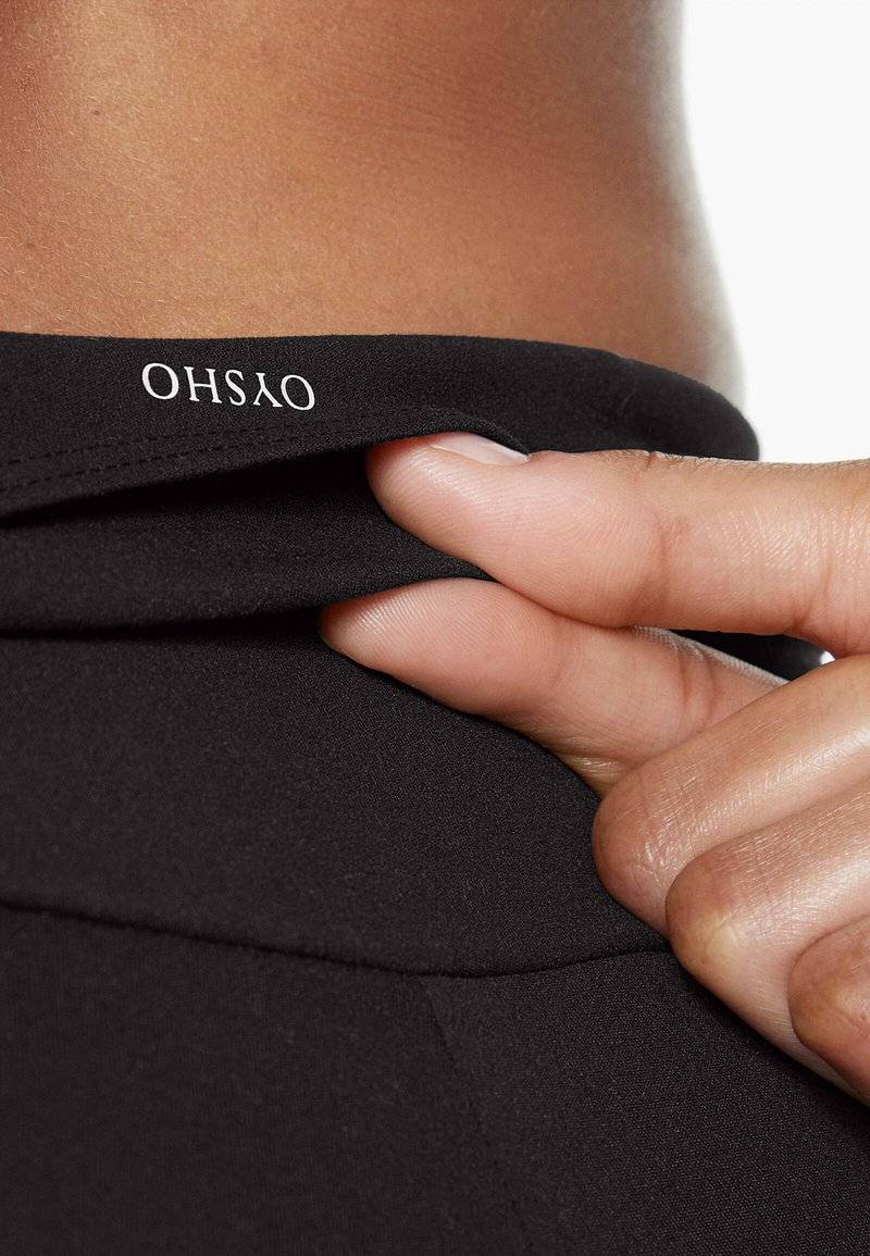 OYSHO OYSHO COMFORTLUX HIGH-RISE  - Leggings - Trousers - black 50% Rabatt mit kostenlosem Versand