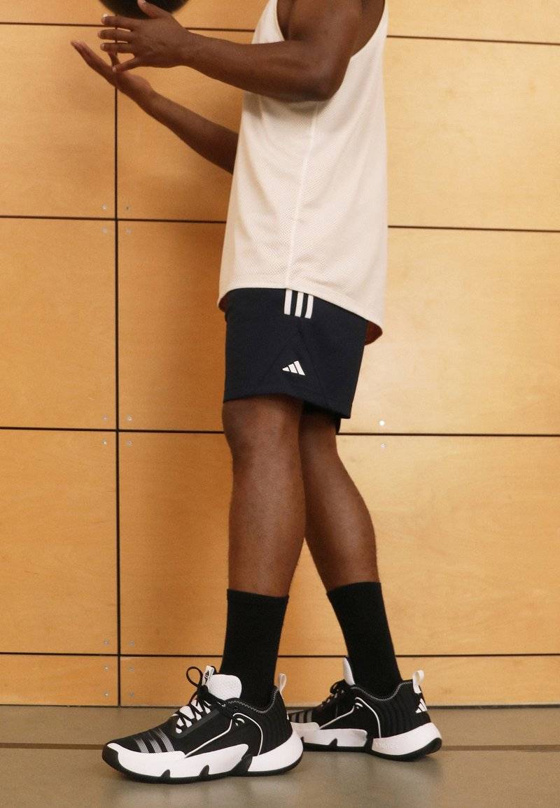 adidas Performance adidas Performance 3 STRIPES SHORT - Sports shorts Blitzverkäufe