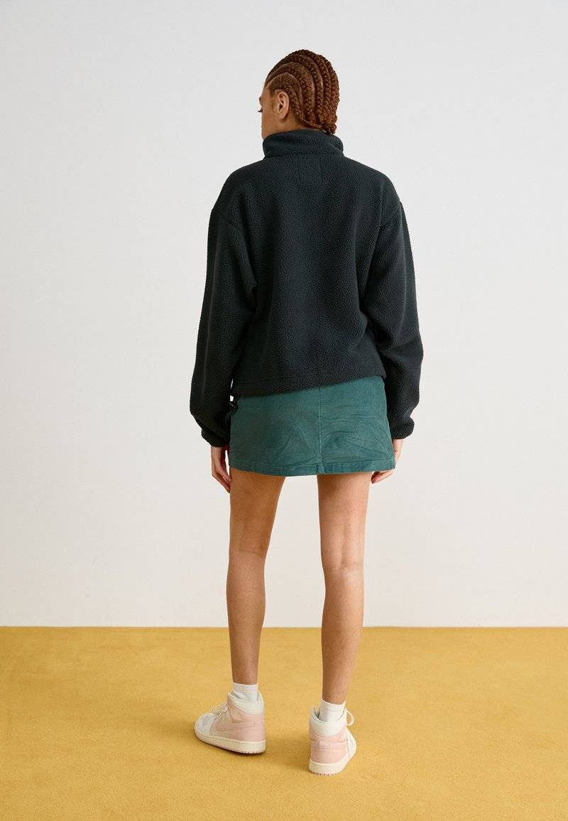 Columbia Columbia HELVETIA™ CROPPED HALF SNAP - Fleece jumper - black Kostenloser Versand