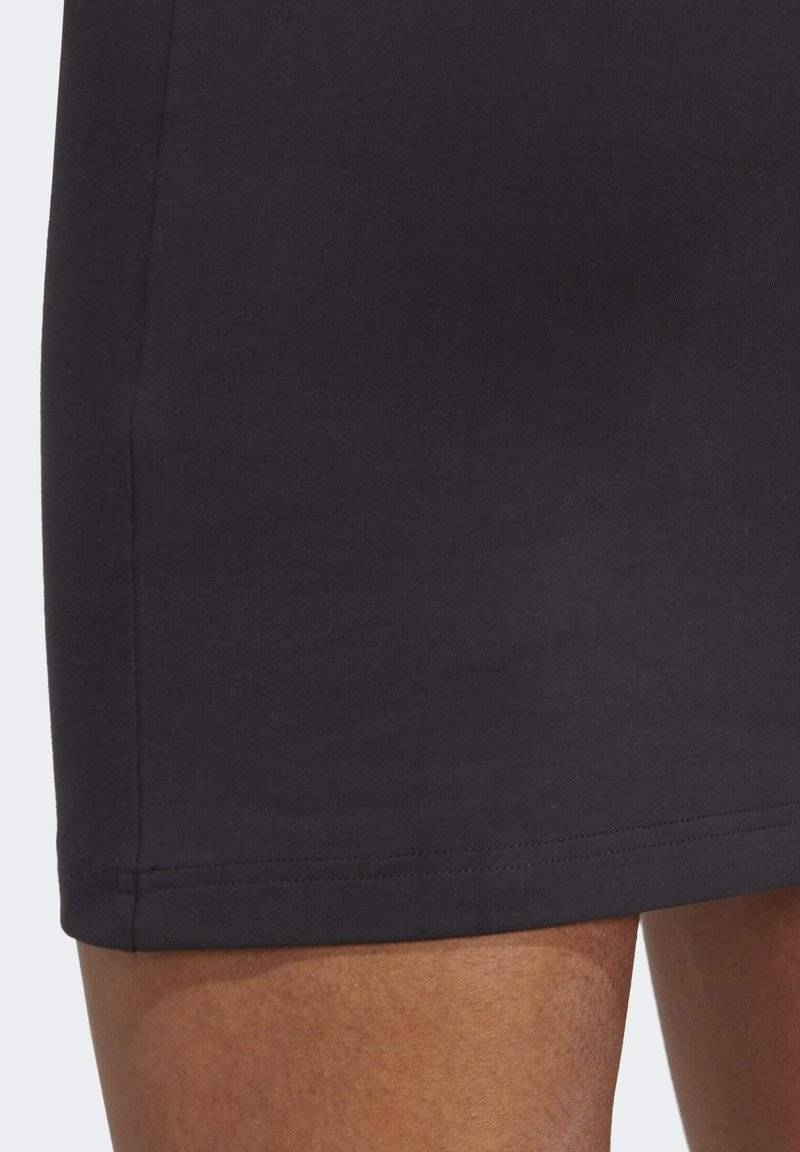 adidas Sportswear adidas Sportswear ESSENTIALS 3-STRIPES SINGLE FITTED - Jersey dress - black white Fabrik Onlineshop