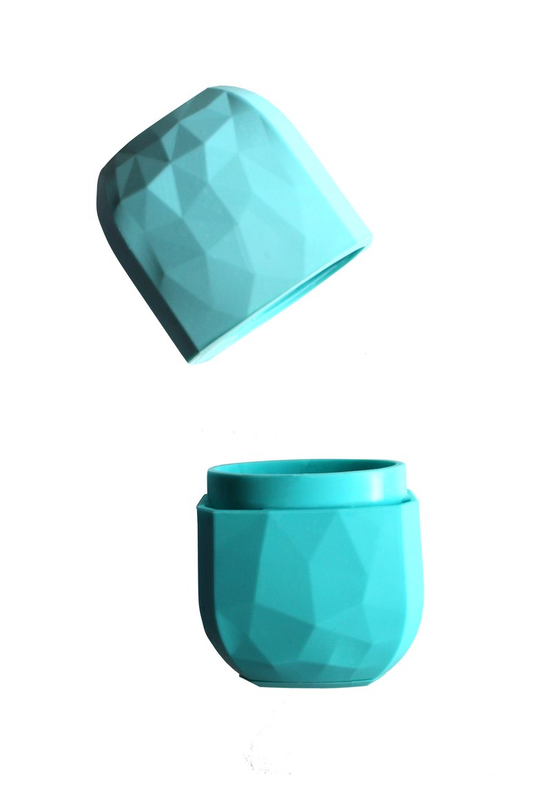 ARI ANWA Skincare ARI ANWA Skincare FACIAL ICE CUBE - MASSAGE ROLLER TOOL - Skincare tool - fresh blue Muttertagsangebot