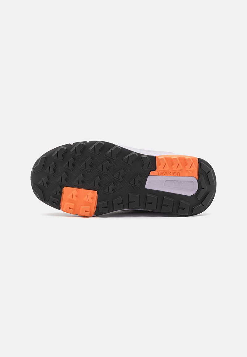Adidas Terrex Adidas Terrex TERREX TRAILMAKER MID RAIN.RDY HIKING - Hiking shoes Bis zu 50% Rabatt