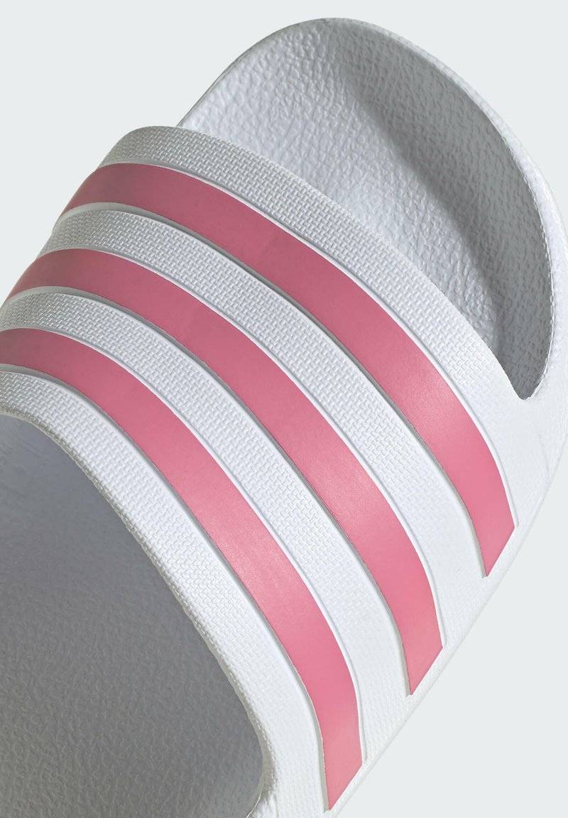 adidas Performance adidas Performance ADILETTE AQUA - Pool slides - white Black Friday Preise