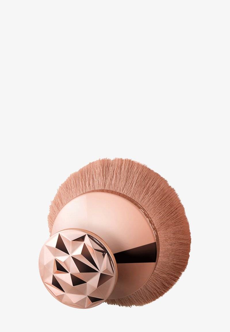 Iconic London Iconic London PRO PUFF BRUSH - Brush Hotsell