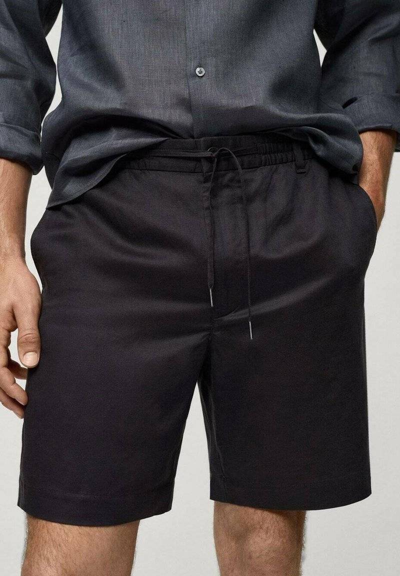 Mango Mango MATTIAS - Shorts - grigio medio Osterangebot