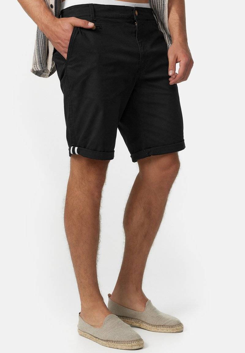 INDICODE JEANS INDICODE JEANS Shorts - black Jubiläumsangebot