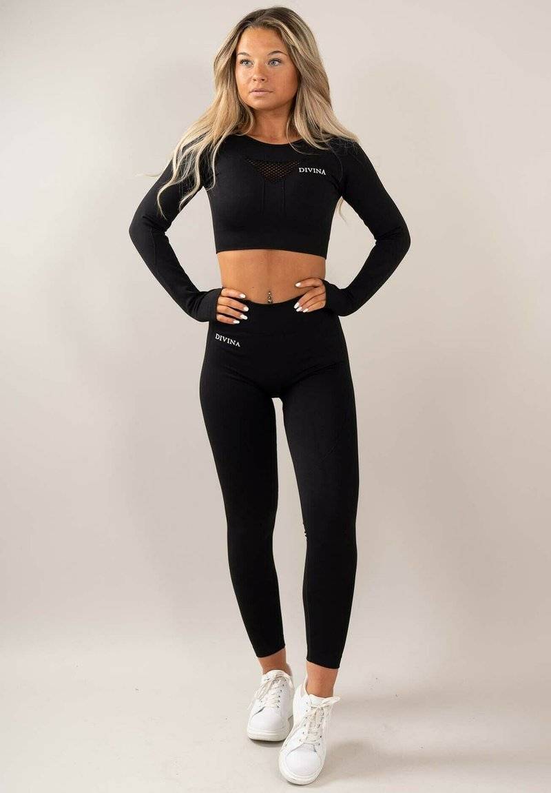 Divina Divina FOUR - Long sleeved top - black Zeitbegrenzte Promotion