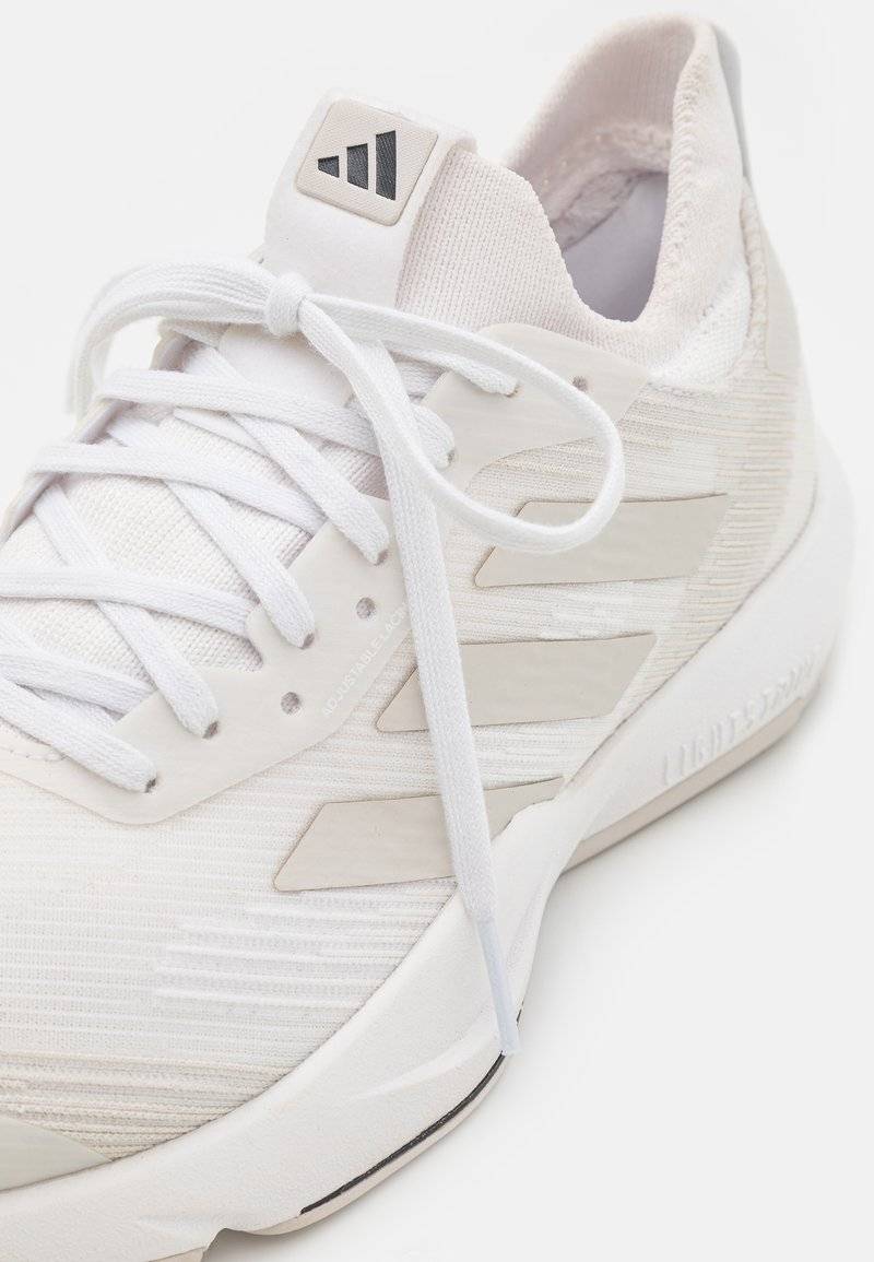 adidas Performance adidas Performance RAPIDMOVE ADVENTURE TRAINER - Training shoe Bis zu 60% Rabatt