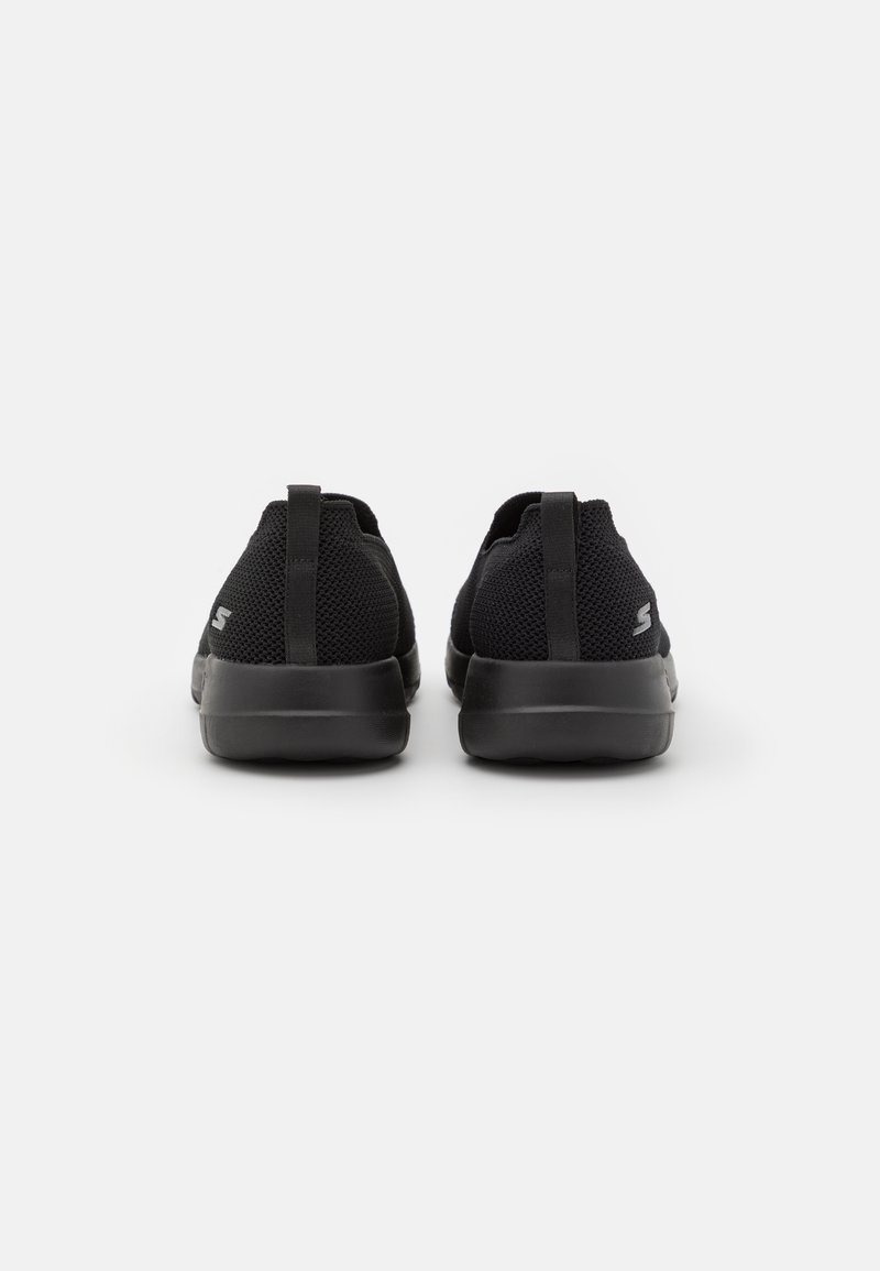 Skechers Performance Skechers Performance GO WALK SLIP ON - Walking trainers - black Bis zu 55% Rabatt