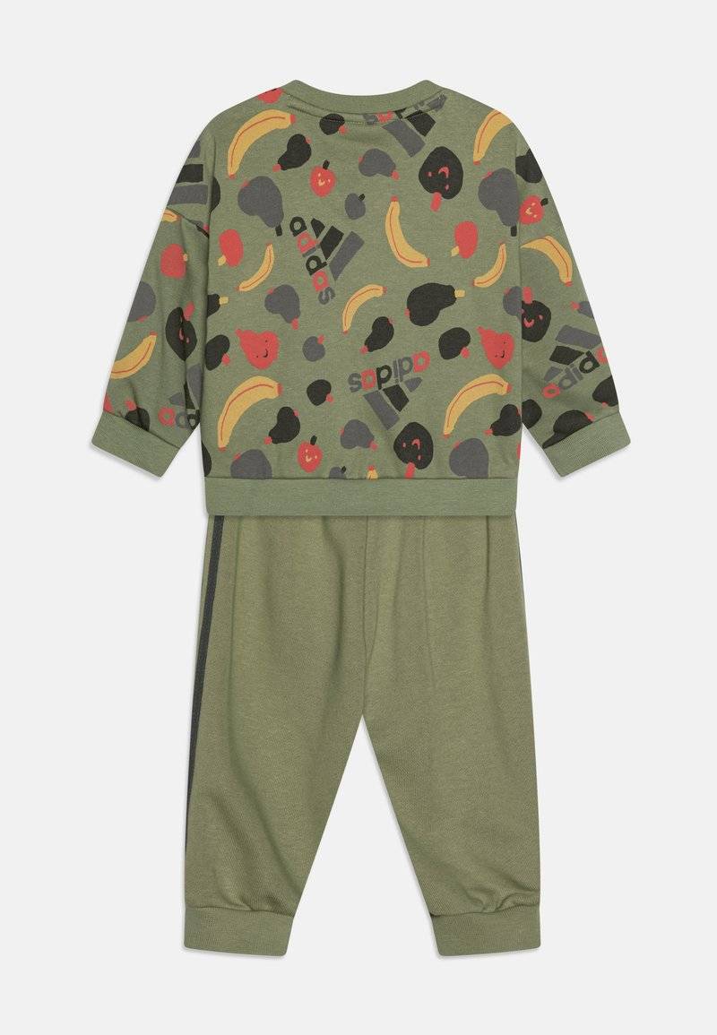 adidas Performance adidas Performance ESSENTIALS ALLOVER PRINTED - Tracksuit - tent green Discount Store für neue Produkte