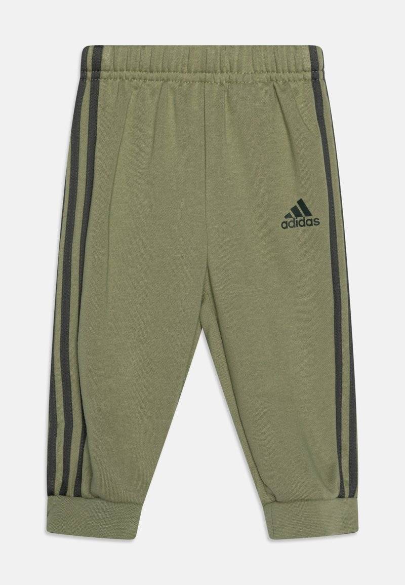 adidas Performance adidas Performance ESSENTIALS ALLOVER PRINTED - Tracksuit - tent green Discount Store für neue Produkte