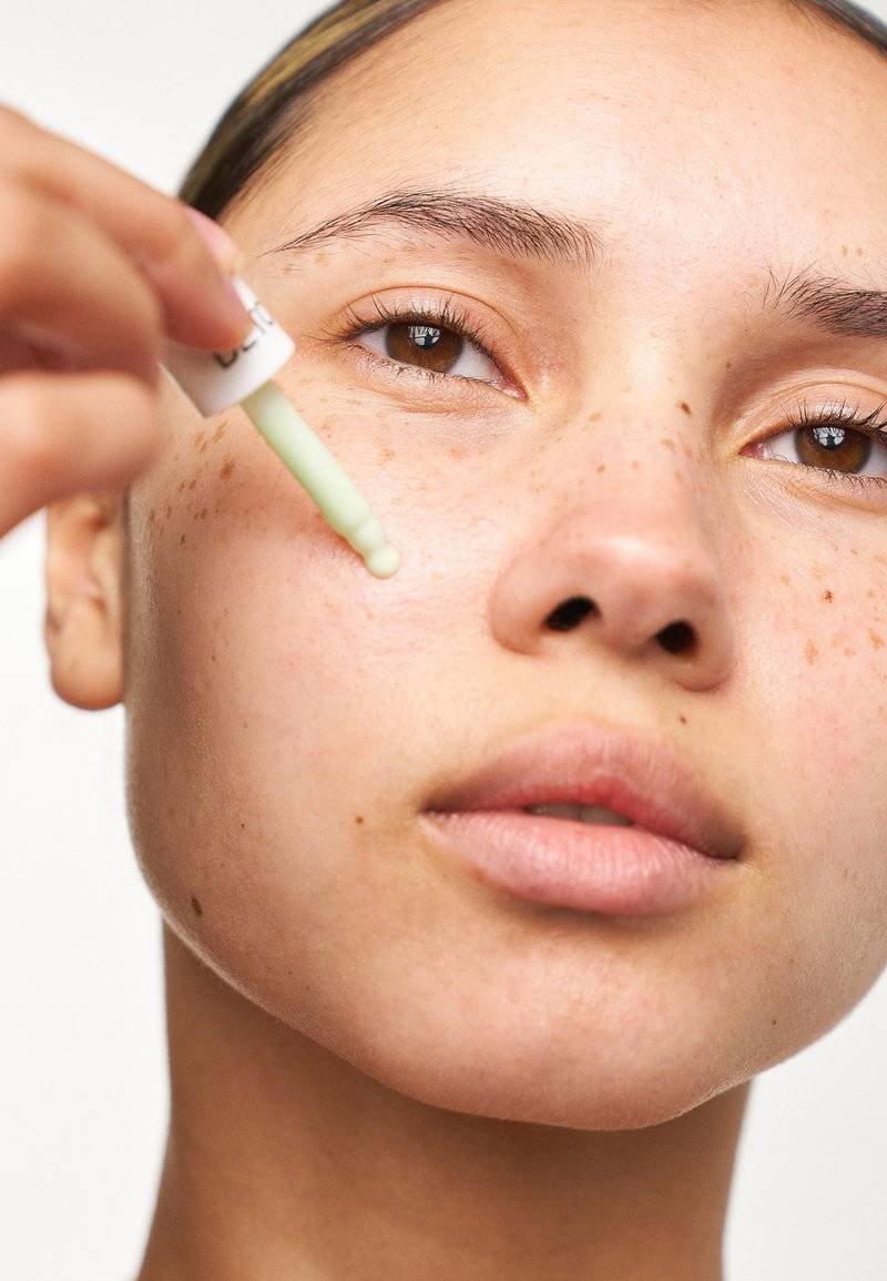 KIKO Milano KIKO Milano SMART DROPS DETOX DETOX BOOSTER - Serum Sonderangebot