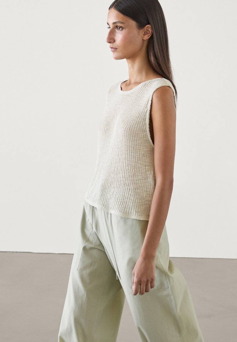 Massimo Dutti Massimo Dutti SLEEVELESS - Top - light brown Kostenlose Rückgabe