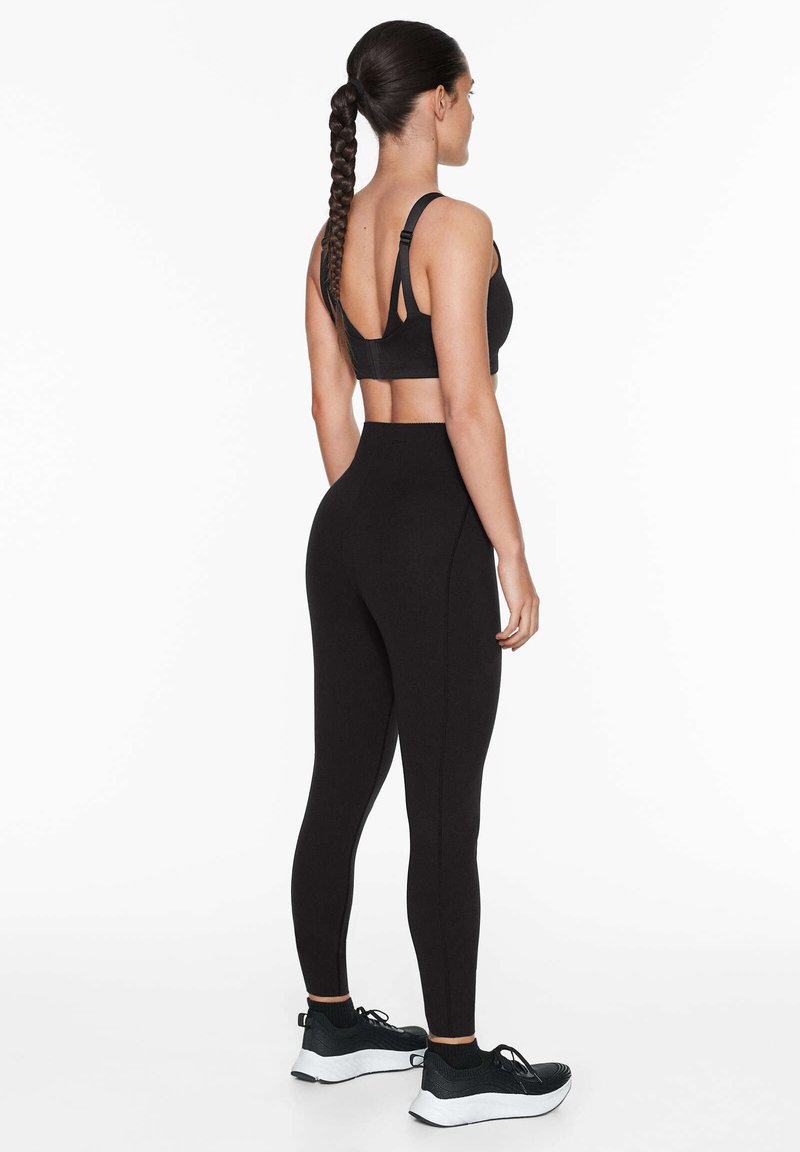 OYSHO OYSHO COMPRESSIVE WAIST CONTROL ANKLE-LENGTH - Leggings - black Vierteljährliche Förderung