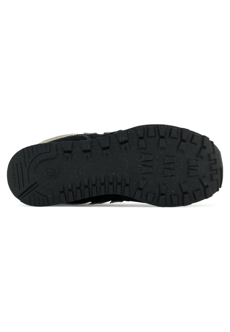 New Balance New Balance 574 UNISEX - Trainers - black white Fabrik Onlineshop