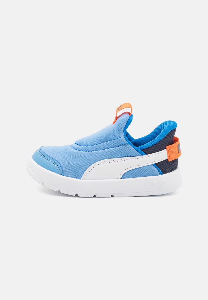 Puma Puma COURTFLEX V3 EASE IN UNISEX - Training shoe Exklusive Angebote