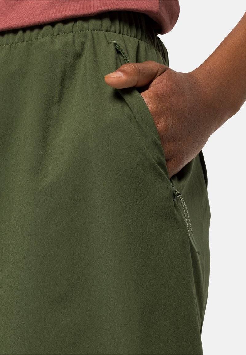 Jack Wolfskin Jack Wolfskin SONORA - Sports skirt - greenwood Neuheiten
