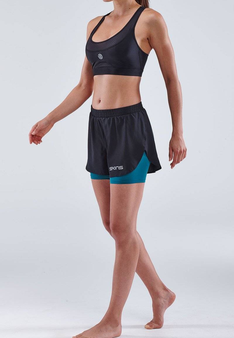 Skins Skins Sports shorts - black Tägliche Deals