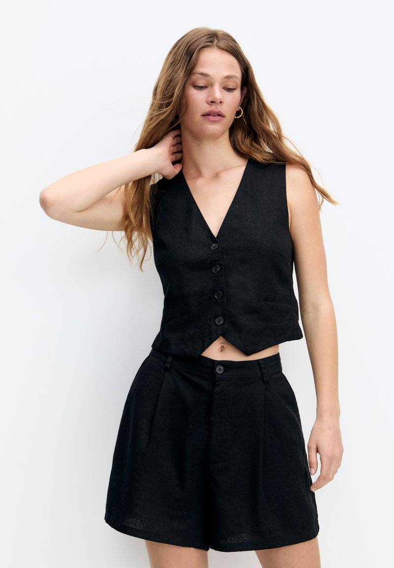 PULL&BEAR PULL&BEAR RUSTIC - BERMUDA - Shorts - black Wochenangebot