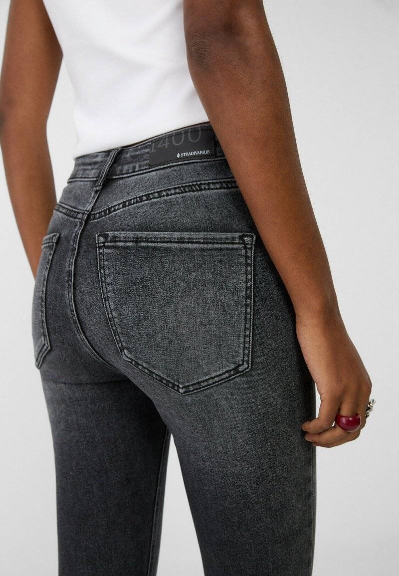 Stradivarius Stradivarius Jeans Skinny Fit - black denim Begrenzte Freigabe