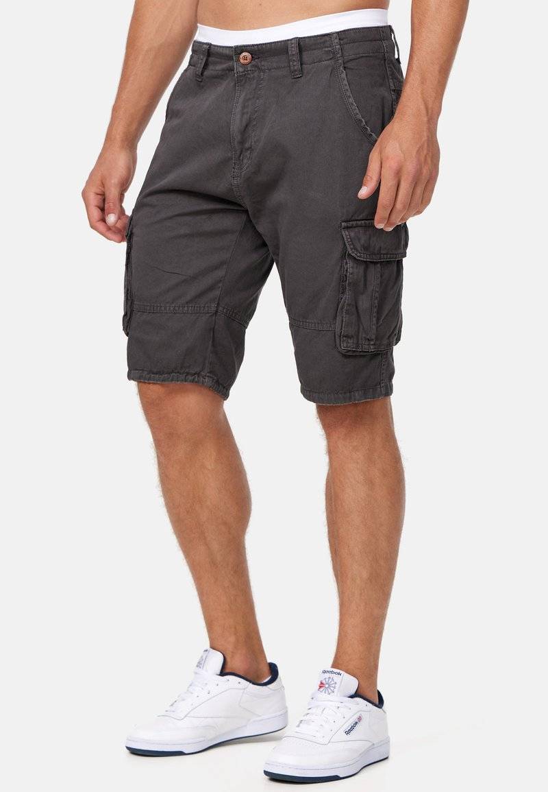 INDICODE JEANS INDICODE JEANS MONROE - Shorts - raven Letzte 2 Tage