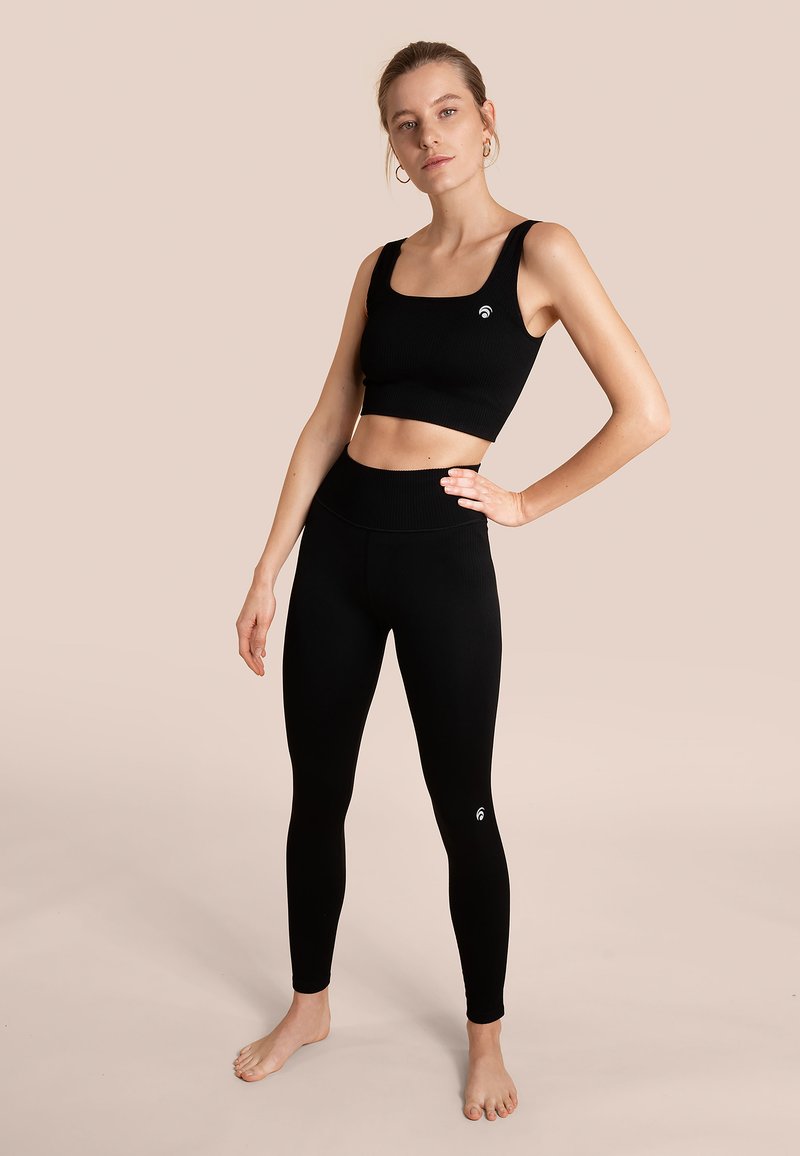 OCEANSAPART OCEANSAPART SYDNEY - Leggings - black Vierteljährliche Förderung