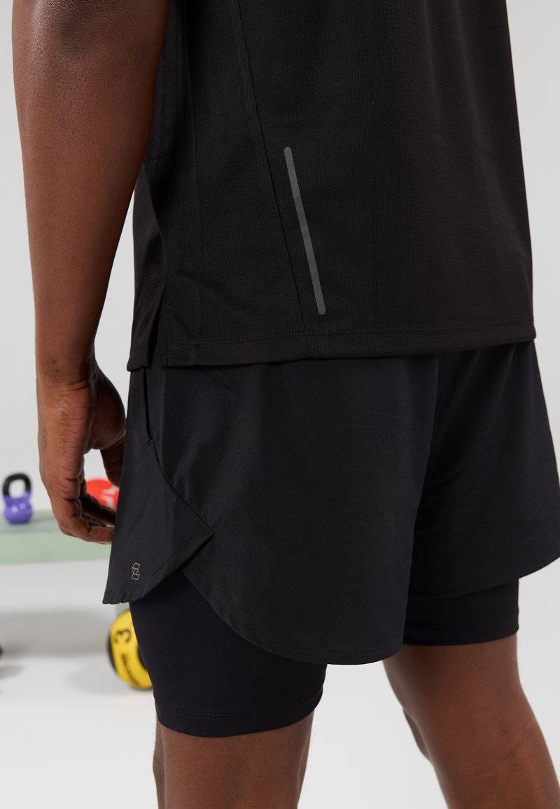 Pier One Sport Pier One Sport Basic T-shirt - black Riesige Rabatte
