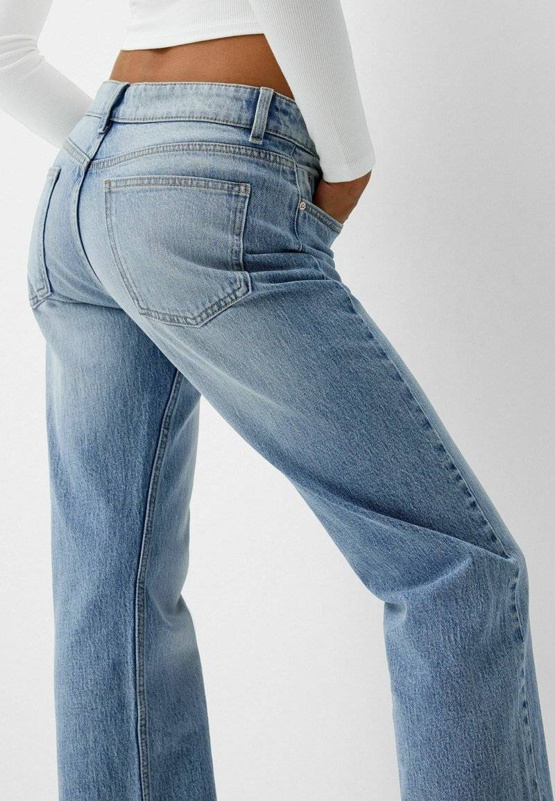 Bershka Bershka Straight leg jeans Outlet