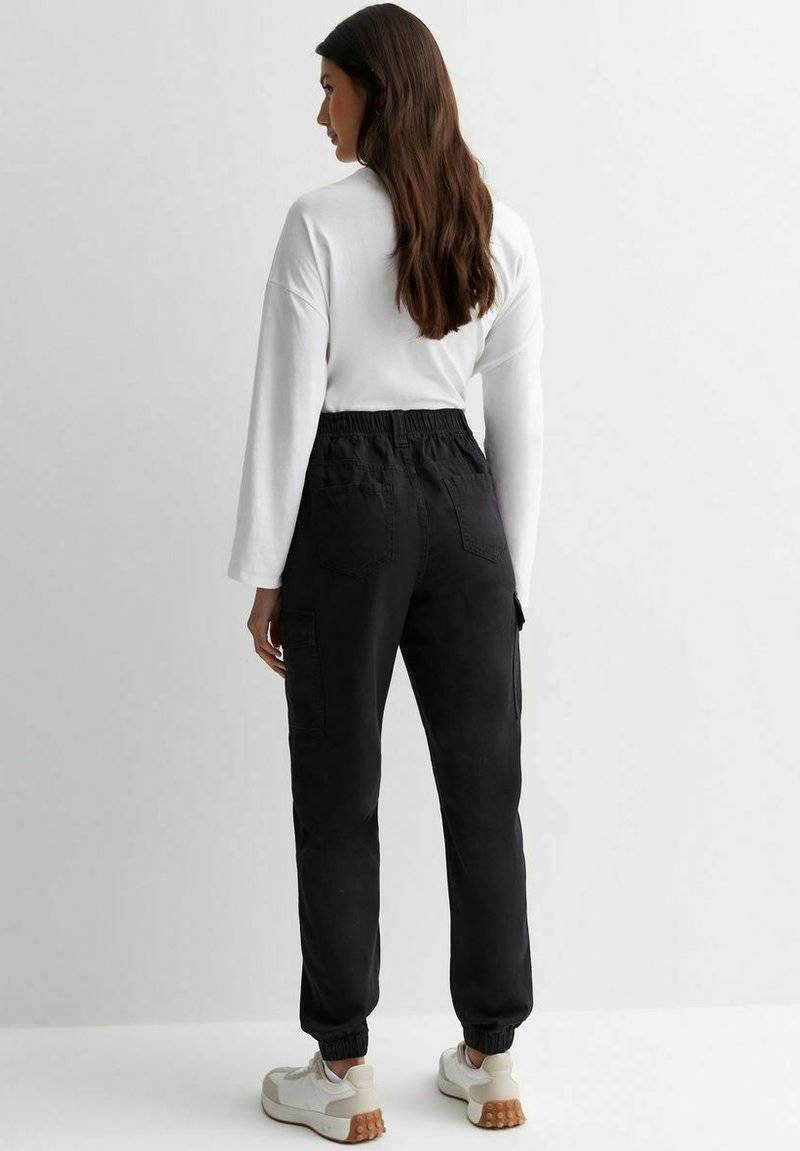 New Look New Look Cuffed Cargo - Chinos - black Saisonschlussverkauf