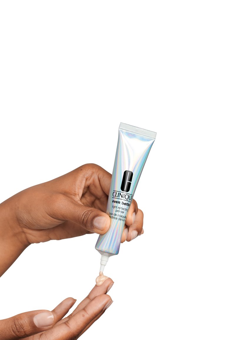 Clinique Clinique EVEN BETTER LIGHT REFLECTING PRIMER - Primer Valentinstagsangebot