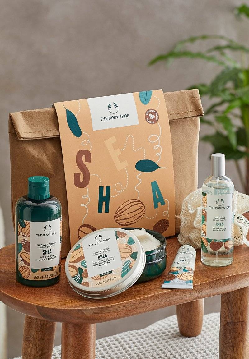 The Body Shop The Body Shop G4 MEDIUM SHEA AR24 A0X - Skincare set Exklusive Angebote
