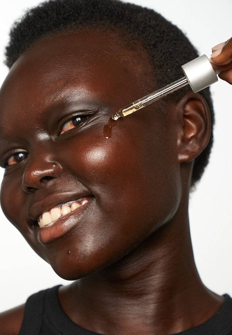 Weleda Weleda STRAFFENDES GESICHTSÖL GRANATAPFEL - Face oil Vierteljährliche Förderung