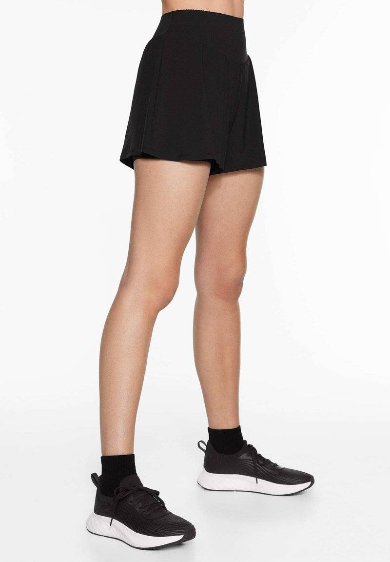 OYSHO OYSHO COMPRESSIVE - Sports shorts - black Exklusive Angebote