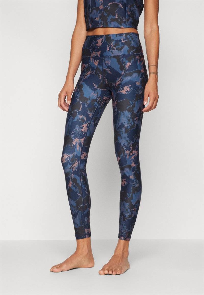 ONLY Play ONLY Play ONPJAM-2-SKY - Leggings Neueste Stile